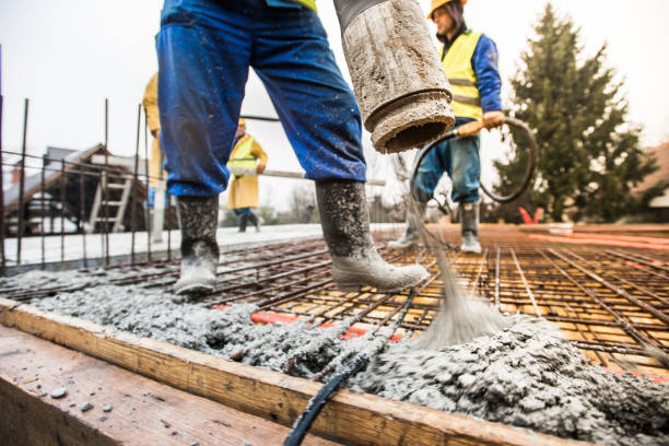 Best Concrete Retaining Walls in Helmetta, NJ